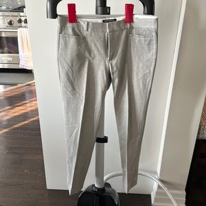 Banana republic Sloan pant in grey . Size 8.